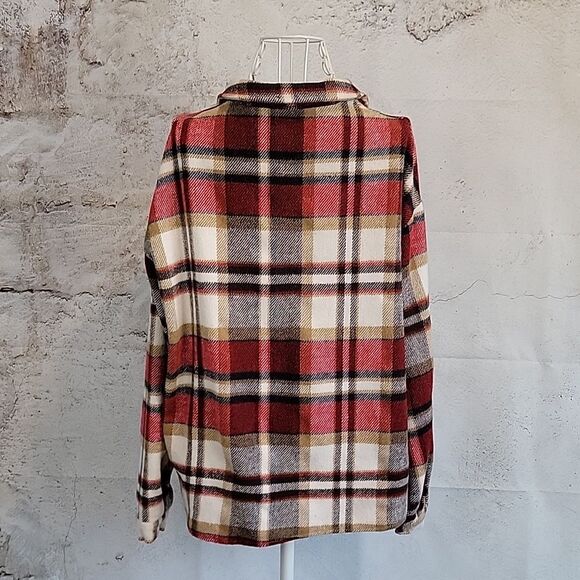 Charlie Charlie Charlotte Plaid Button-Up Women's Shacket Size XL - Picture 6 of 10